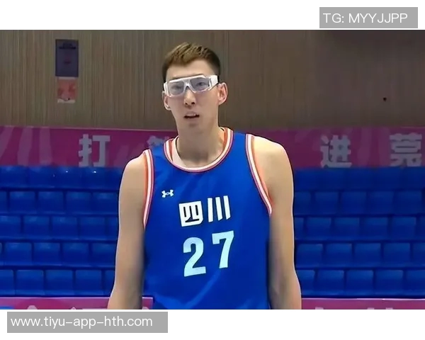 热身赛精彩回顾周琦孙铭徽双双发威四川全运男篮力克璞园柏力力