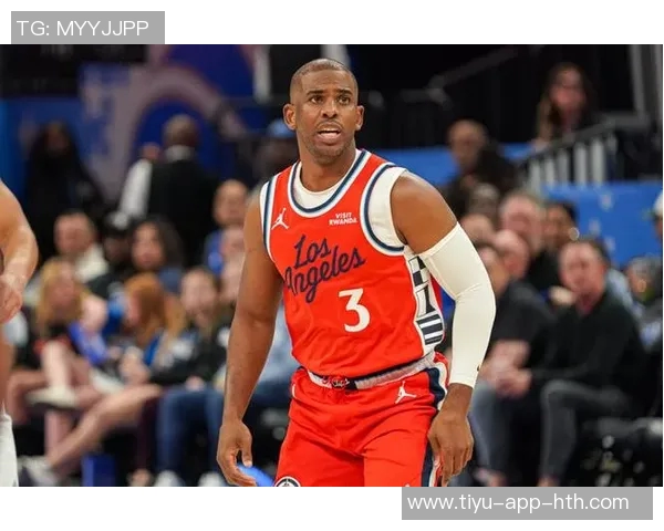 韦德谈保罗角色:更衣室问责者的双刃剑与告密者的误解 韦德谈保罗角色:更衣室问责者的双刃剑与告密者的误解